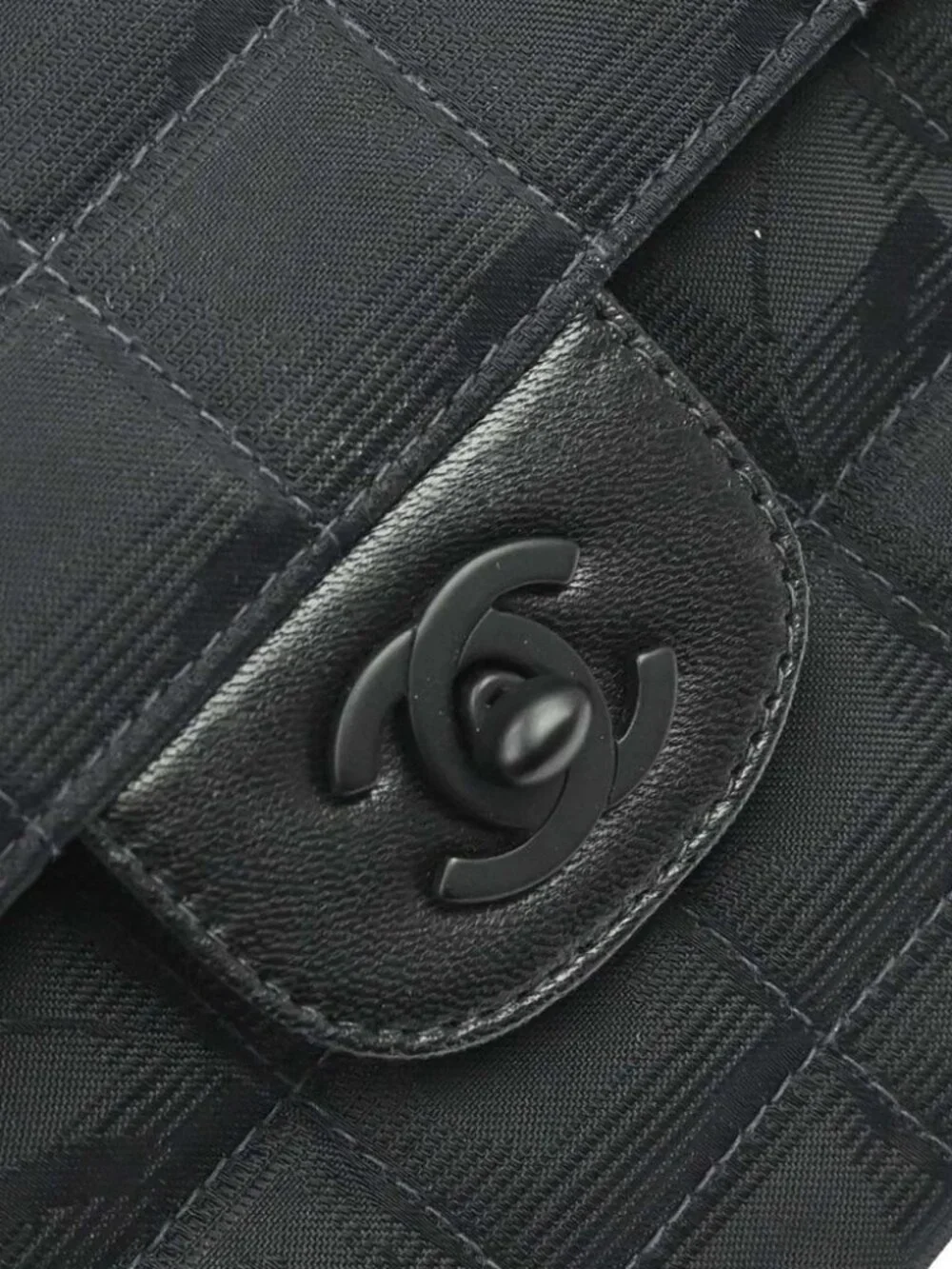 CHANEL outside 	a